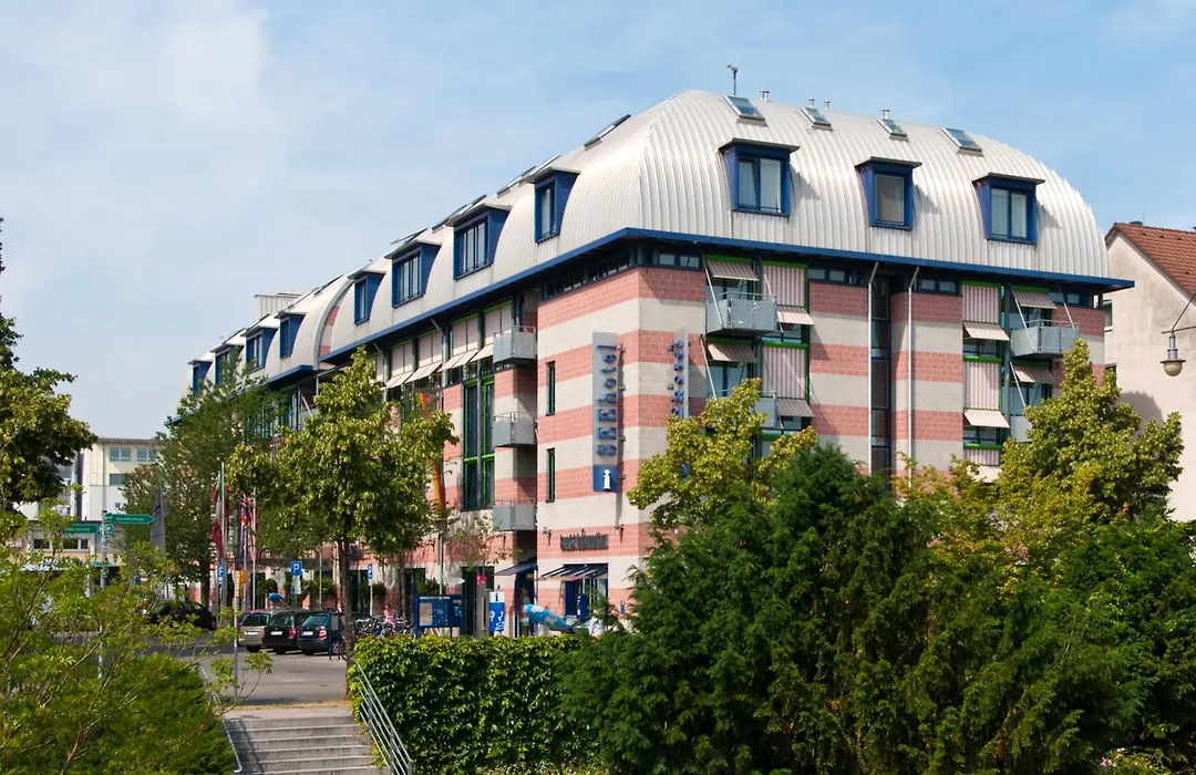 Seehotel Friedrichshafen-1
